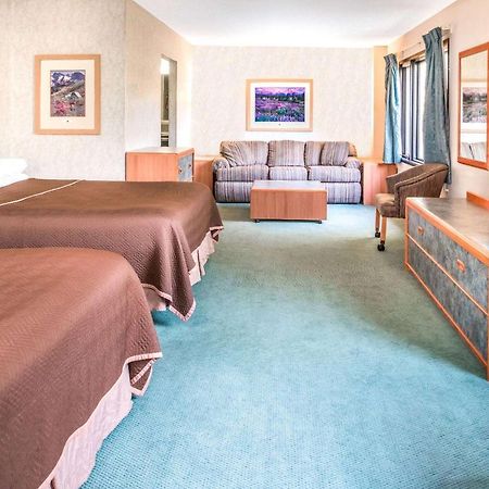 Travelodge by Wyndham Kalispell Eksteriør billede